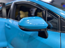 Load image into Gallery viewer, Gloss Diamond Sky Blue RG-206